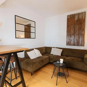 Casa Riad With Spacious Patio - Tcm Málaga